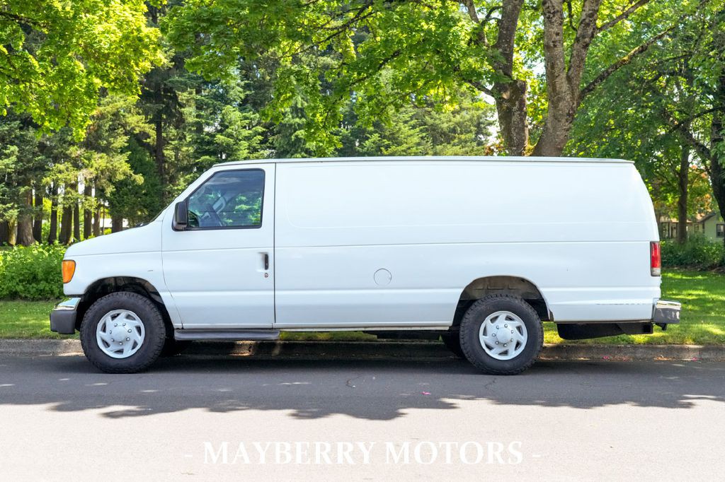 2006 Ford Econoline Image 6