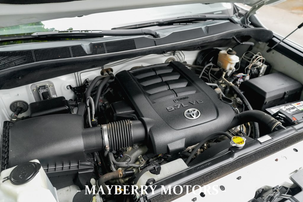 2015 Toyota Tundra Image 2