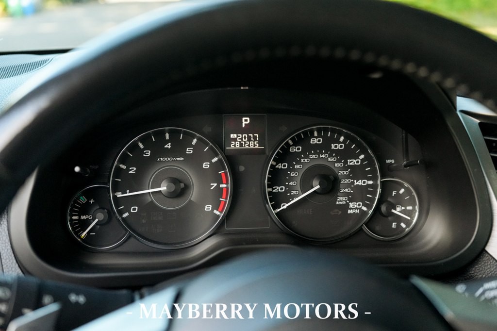 2011 Subaru Outback Image 24