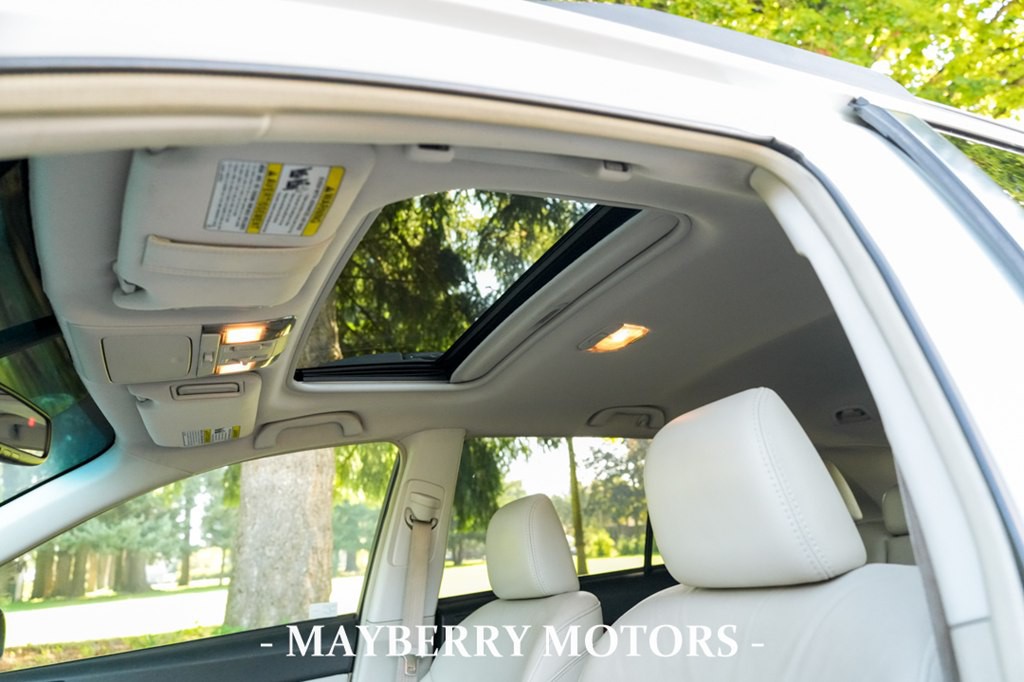 2011 Subaru Outback Image 29