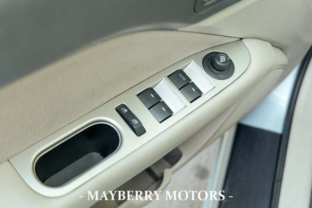 2010 Ford Fusion Image 8