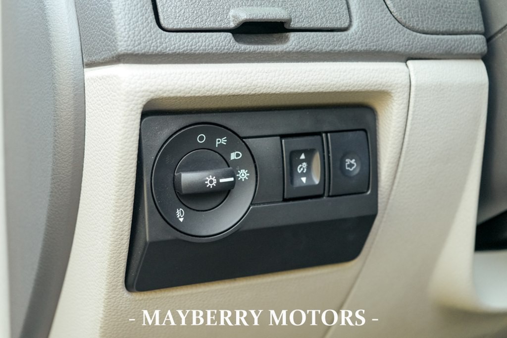 2010 Ford Fusion Image 10