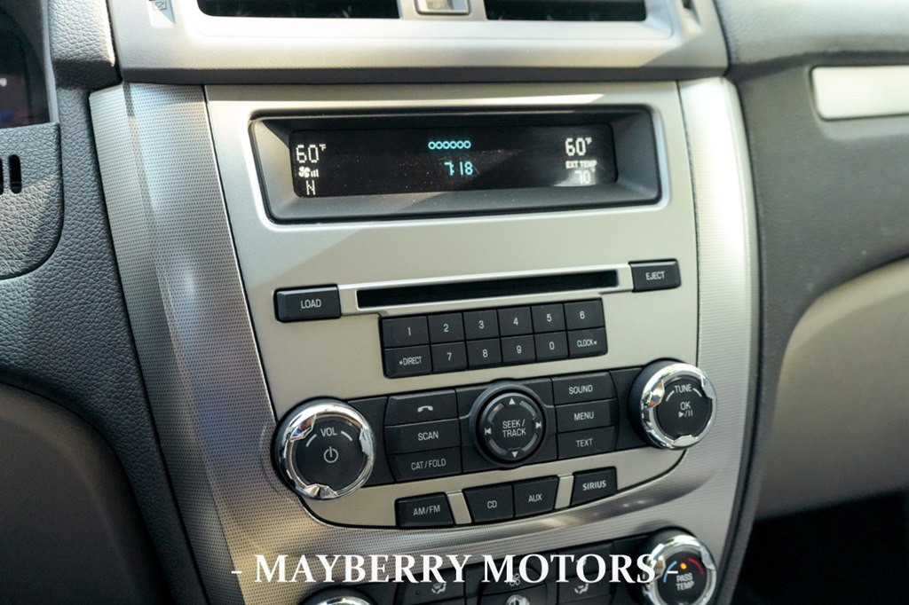 2010 Ford Fusion Image 23