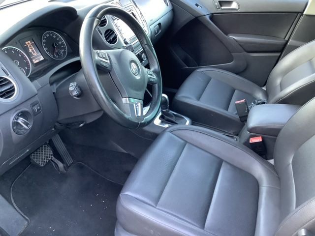 2011 Volkswagen Tiguan Image 9