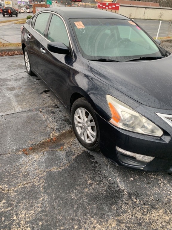 2014 Nissan Altima Image 1