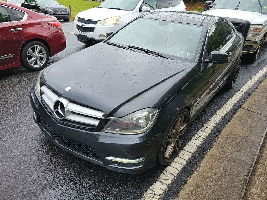 2012 Mercedes-Benz C-Class Image 9