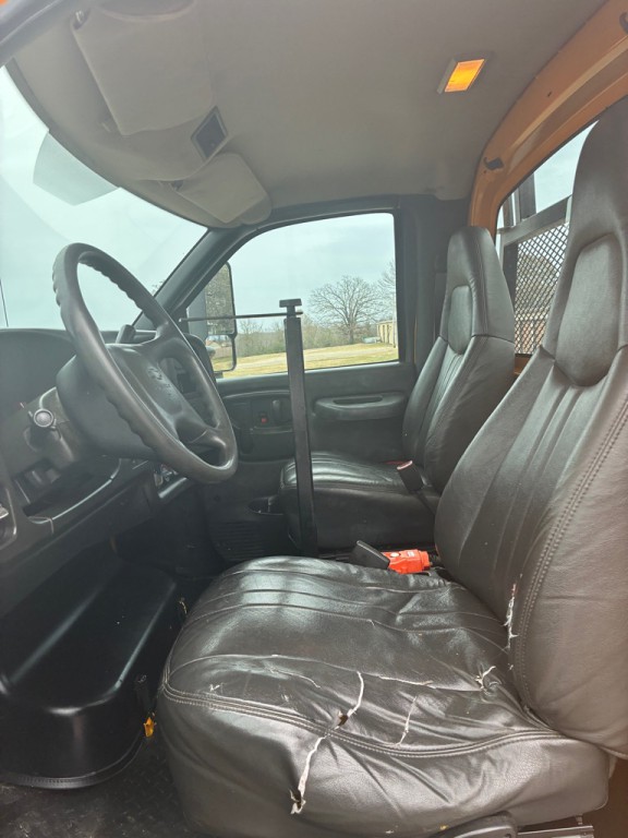 2009 Chevrolet C/K 4500 Image 10