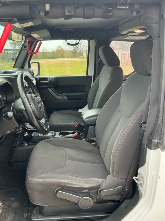 2018 Jeep Wrangler Image 9