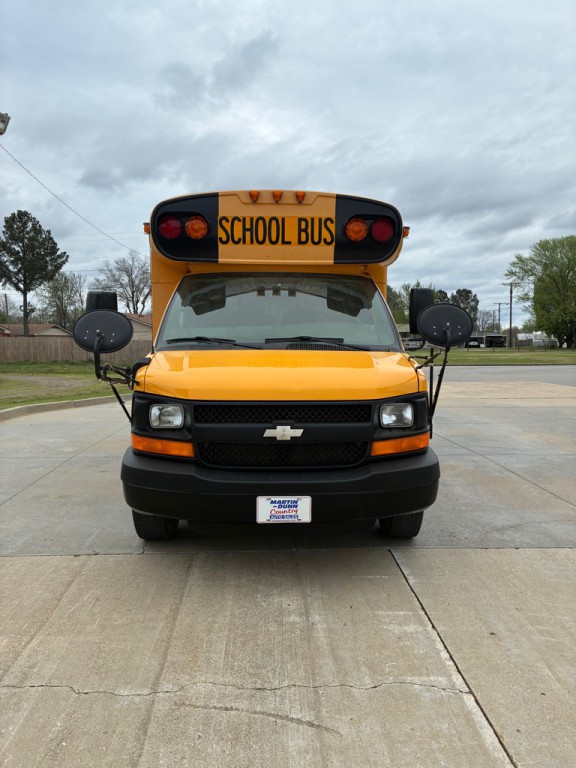 2008 Chevrolet Express Image 8