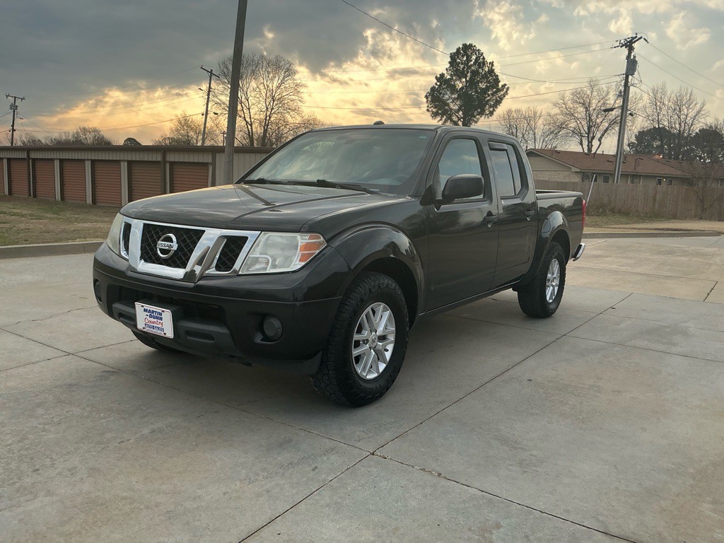 2017 Nissan Frontier Image 1