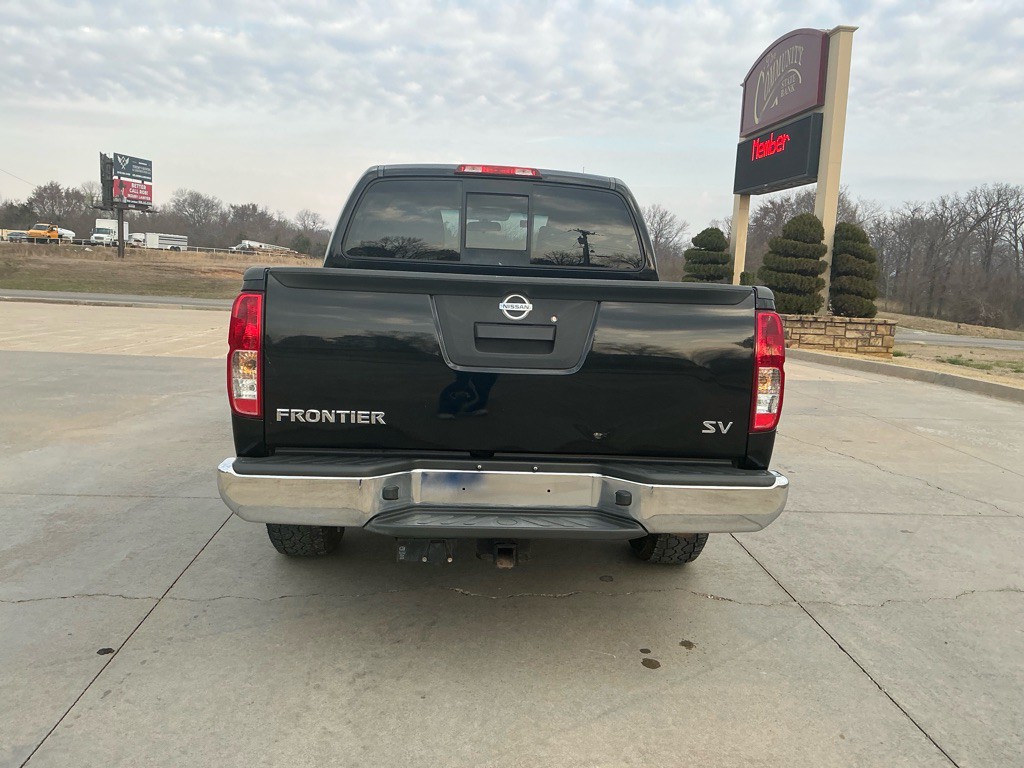 2017 Nissan Frontier Image 4