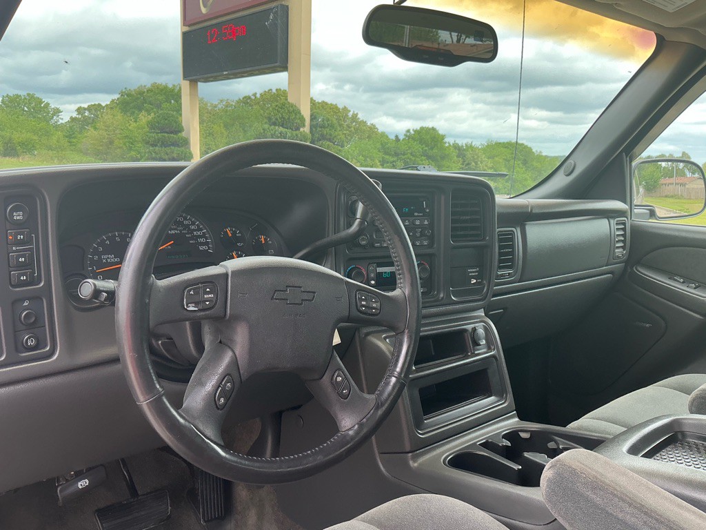 2003 Chevrolet Silverado 1500 Image 11