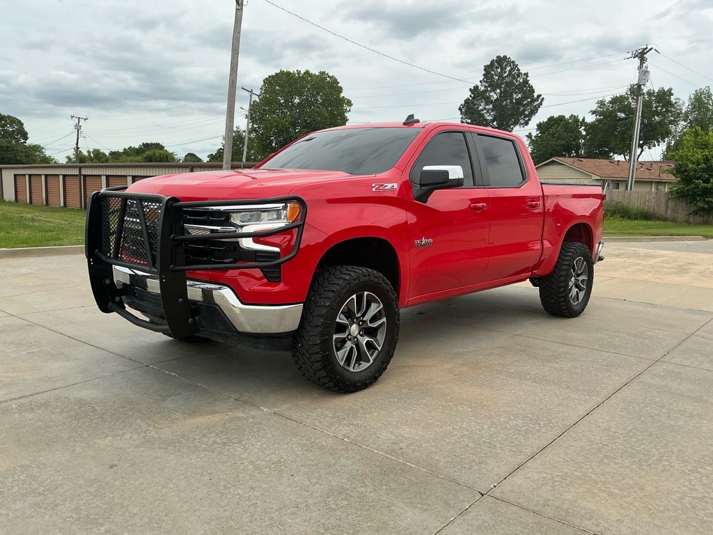 2022 Chevrolet Silverado 1500 Image 1