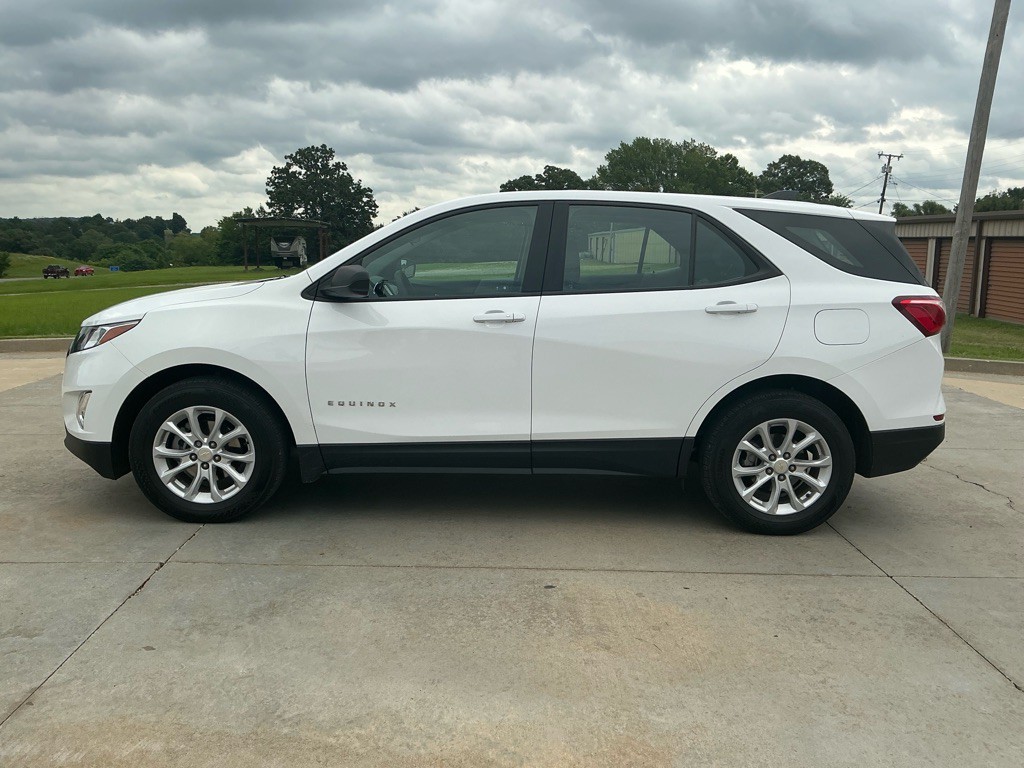 2020 Chevrolet Equinox Image 2