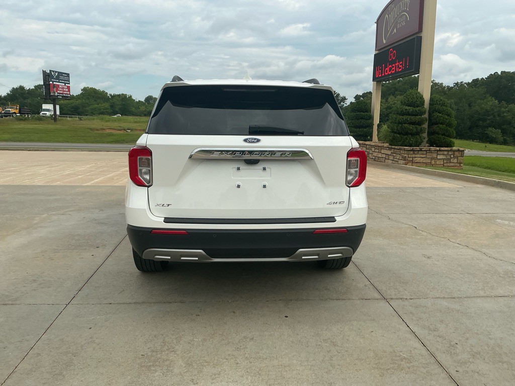 2024 Ford Explorer Image 4