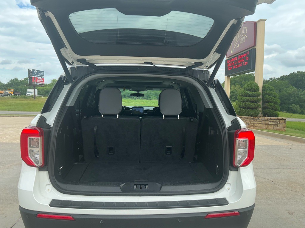 2024 Ford Explorer Image 9