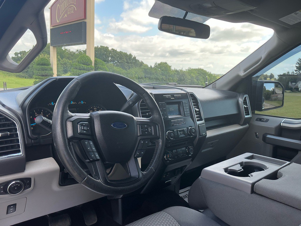 2015 Ford F-150 Image 12