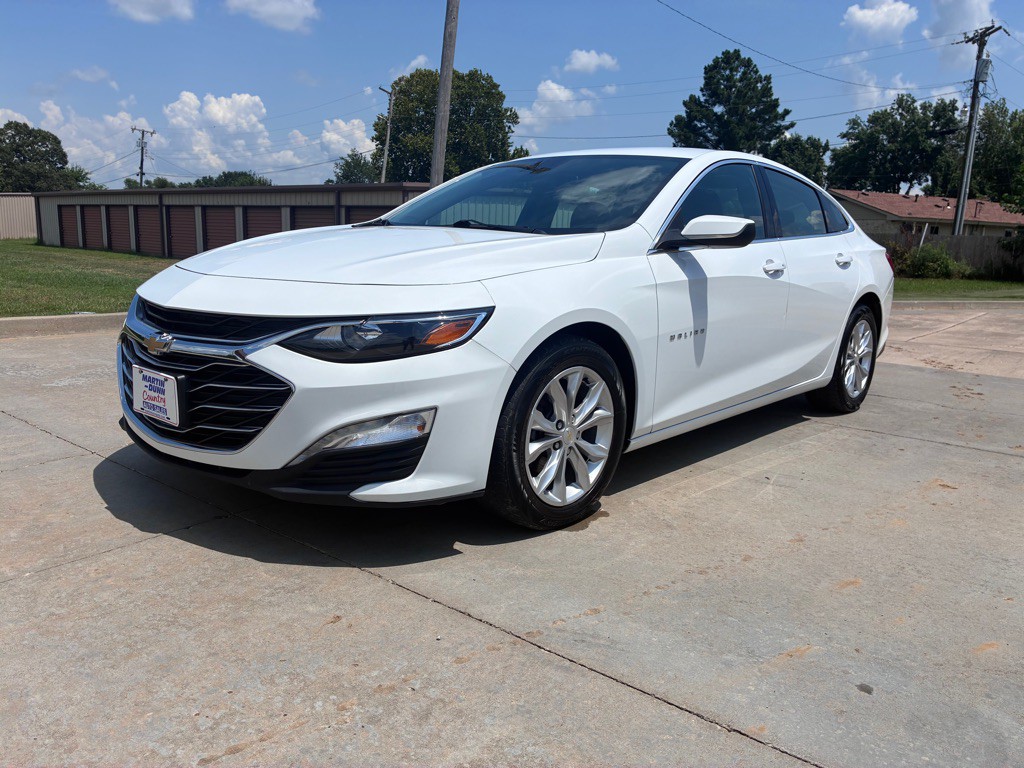 2023 Chevrolet Malibu Image 1