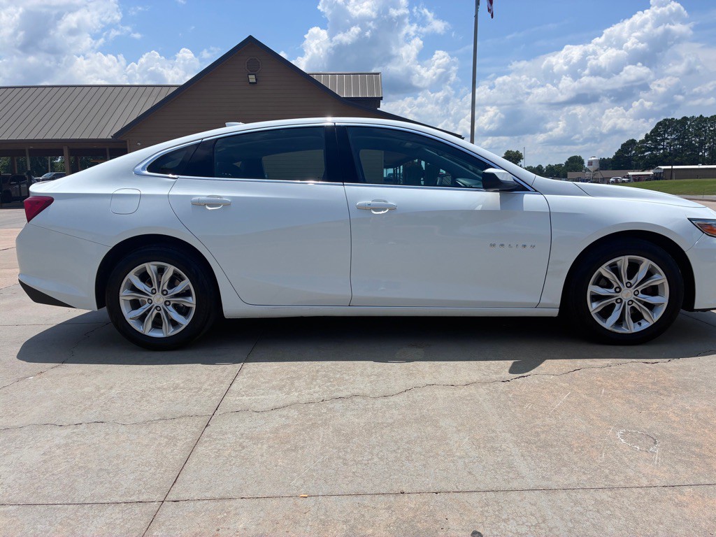 2023 Chevrolet Malibu Image 6