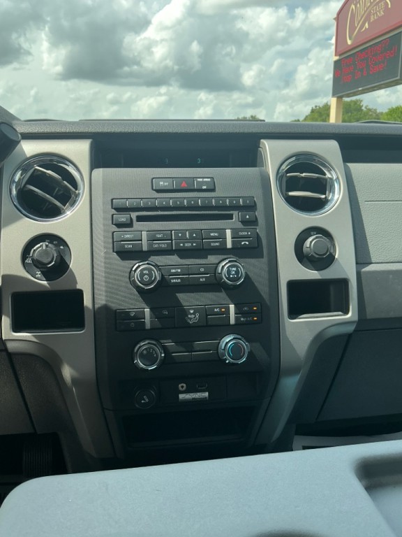 2012 Ford F-150 Image 12