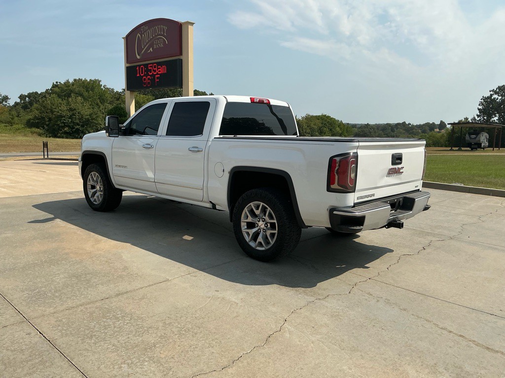 2017 GMC Sierra Image 3