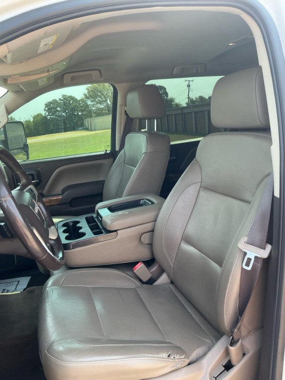 2017 GMC Sierra Image 11