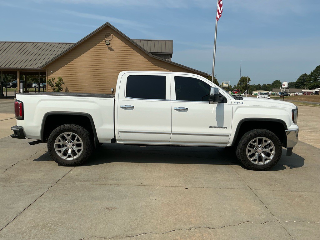 2017 GMC Sierra Image 18