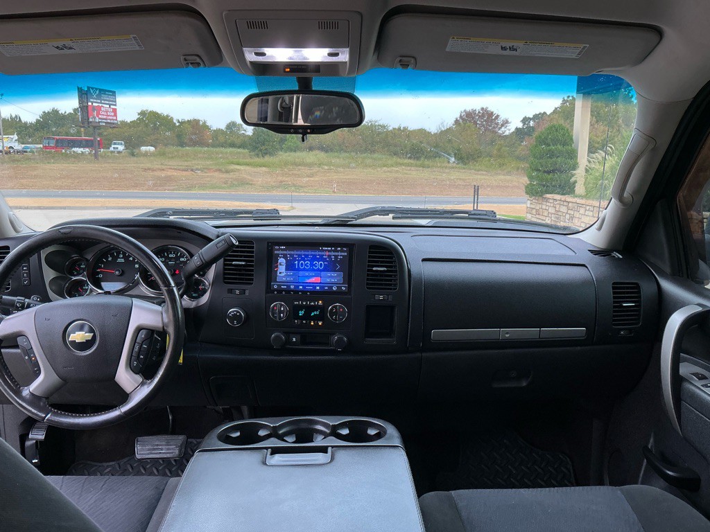 2010 Chevrolet Silverado 1500 Image 11