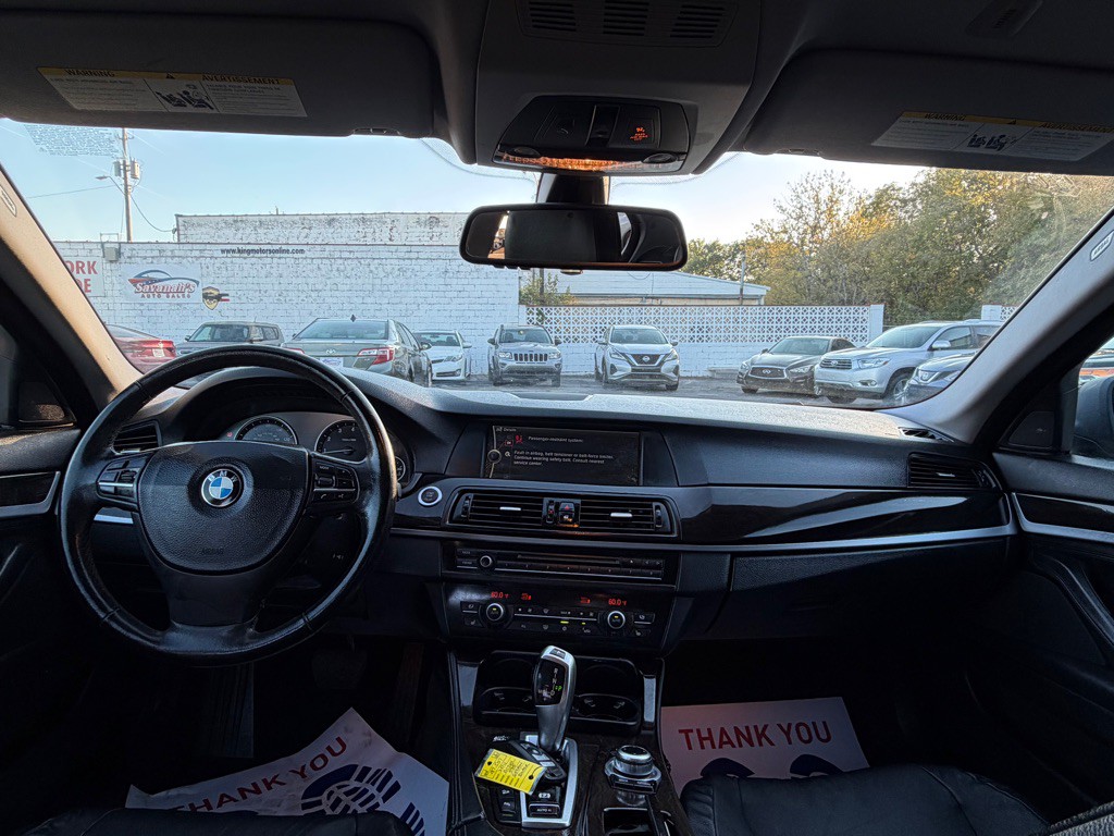2011 BMW 5 Series Image 17