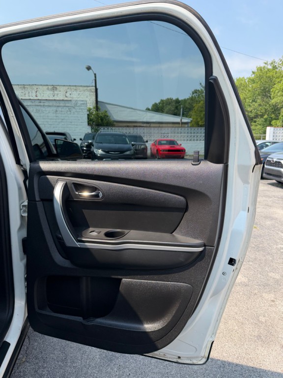 2012 GMC Acadia Image 18