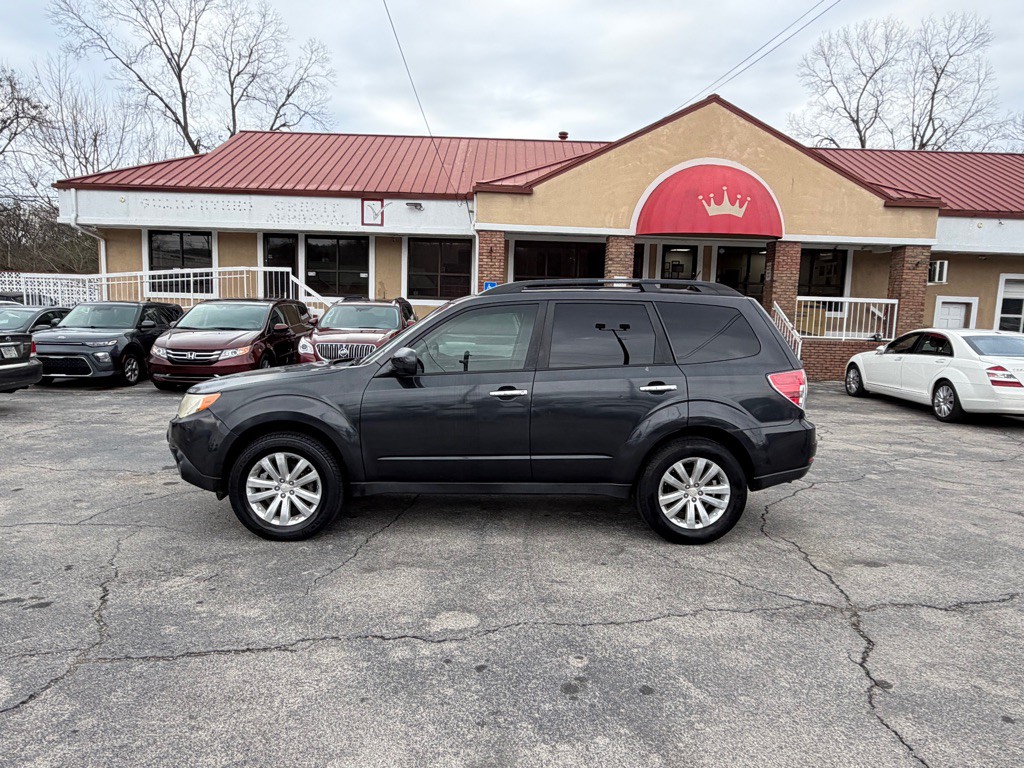 2013 Subaru Forester Image 2