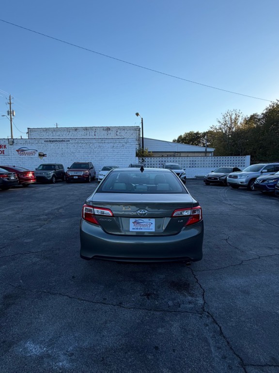 2013 Toyota Camry Image 5