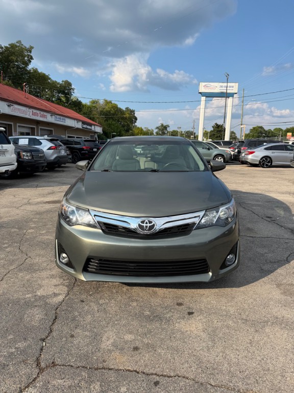 2013 Toyota Camry Image 8