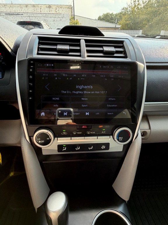 2013 Toyota Camry Image 11
