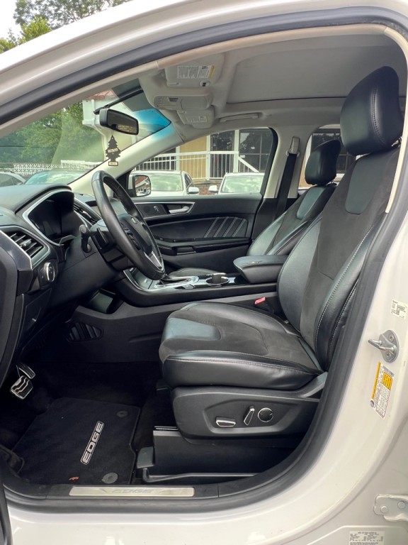 2015 Ford Edge Image 10