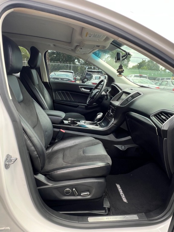 2015 Ford Edge Image 14