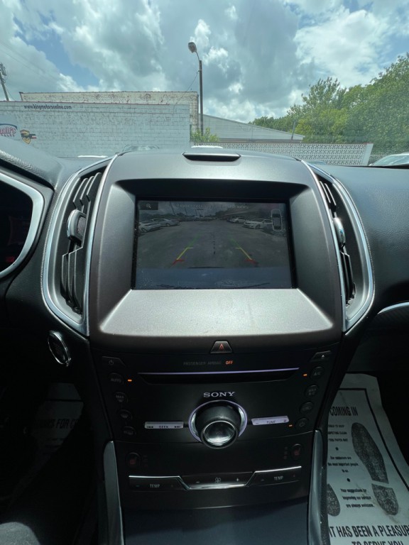 2015 Ford Edge Image 17