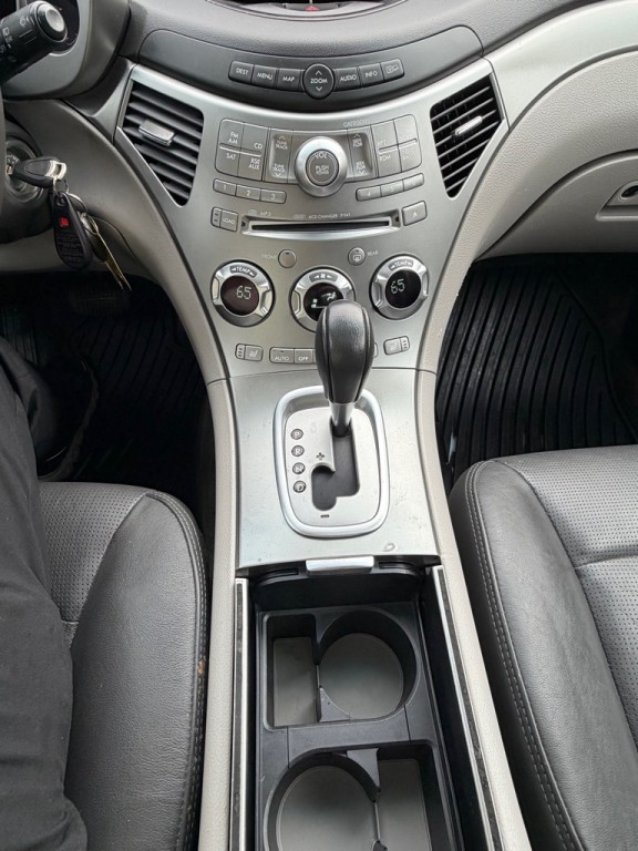 2007 Subaru Tribeca Image 12