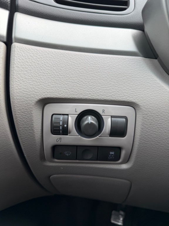 2007 Subaru Tribeca Image 13