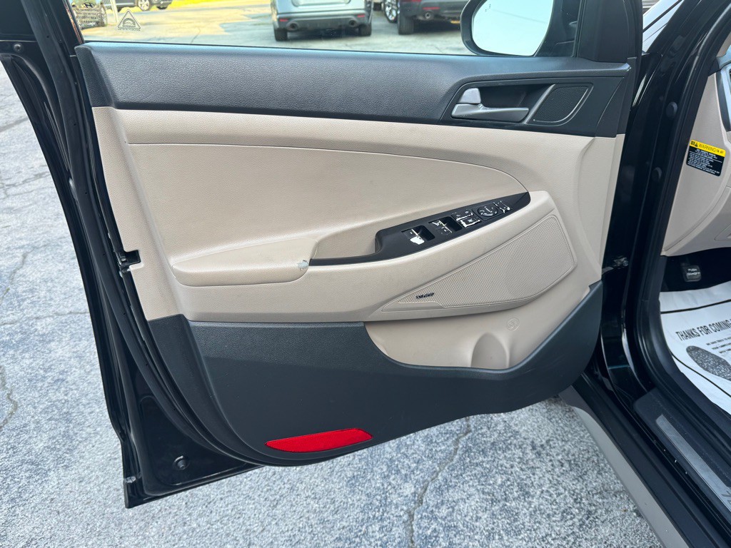 2017 Hyundai Tucson Image 11