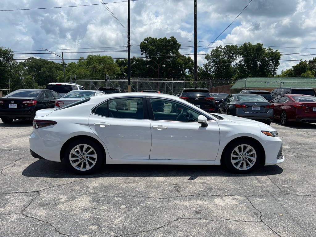 2023 Toyota Camry Image 7