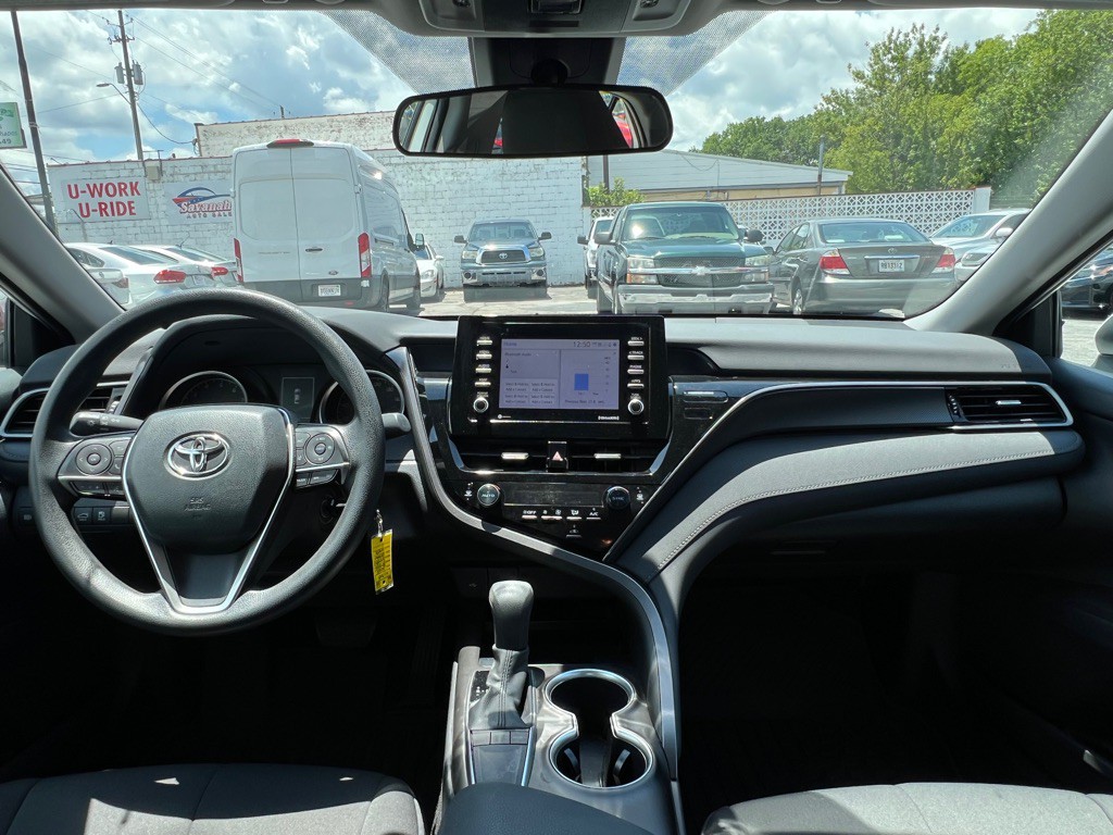 2023 Toyota Camry Image 18