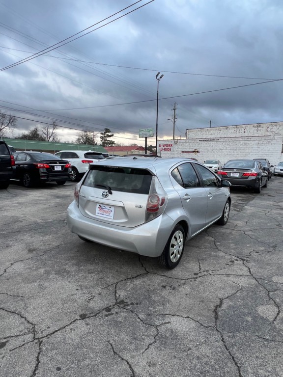 2012 Toyota Prius Image 5