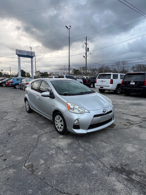 2012 Toyota Prius Image 7
