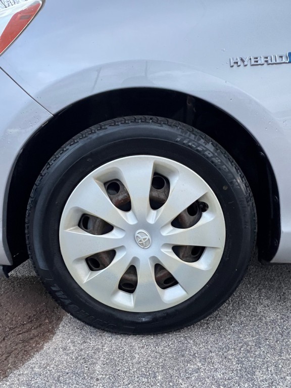 2012 Toyota Prius Image 22