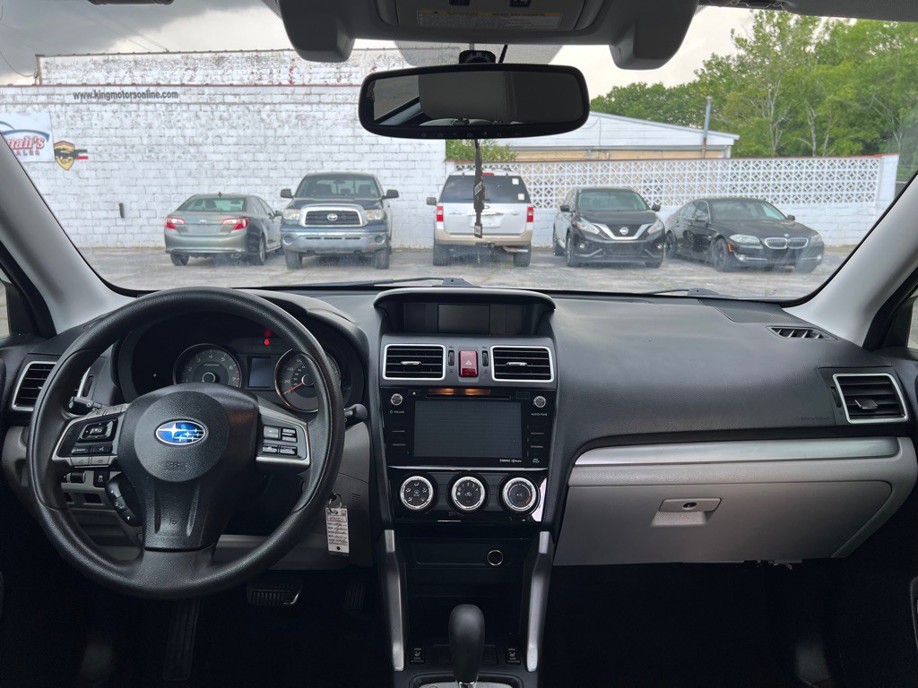 2016 Subaru Forester Image 19