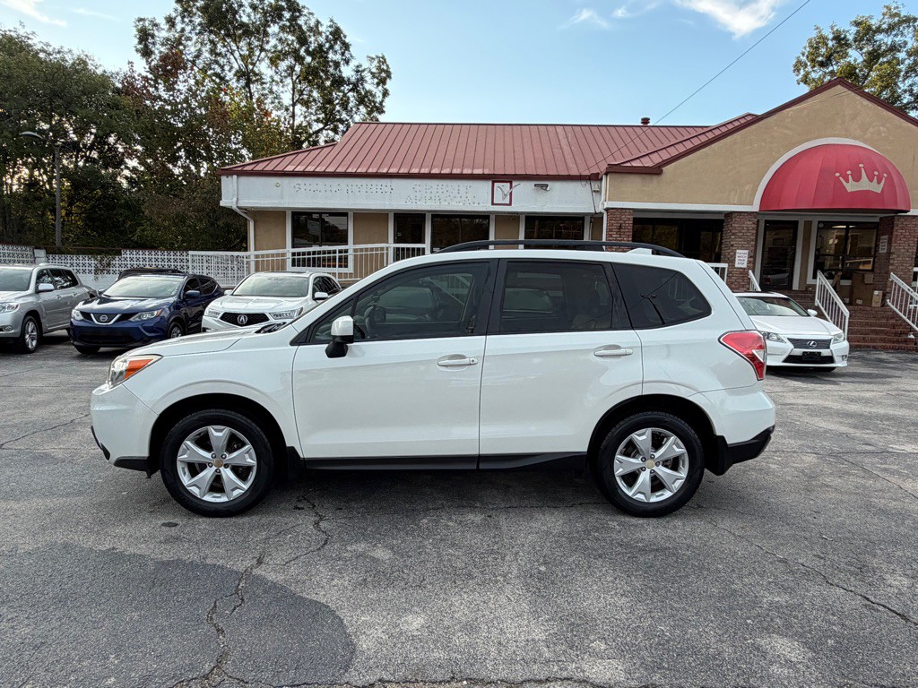 2016 Subaru Forester Image 3