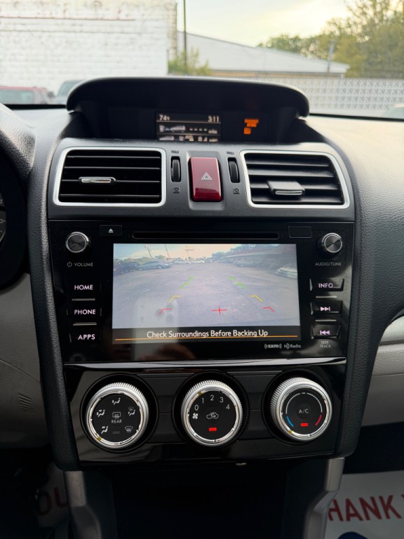 2016 Subaru Forester Image 17