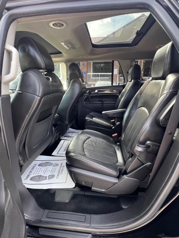 2016 Buick Enclave Image 11