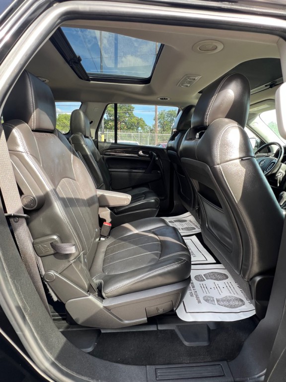 2016 Buick Enclave Image 12